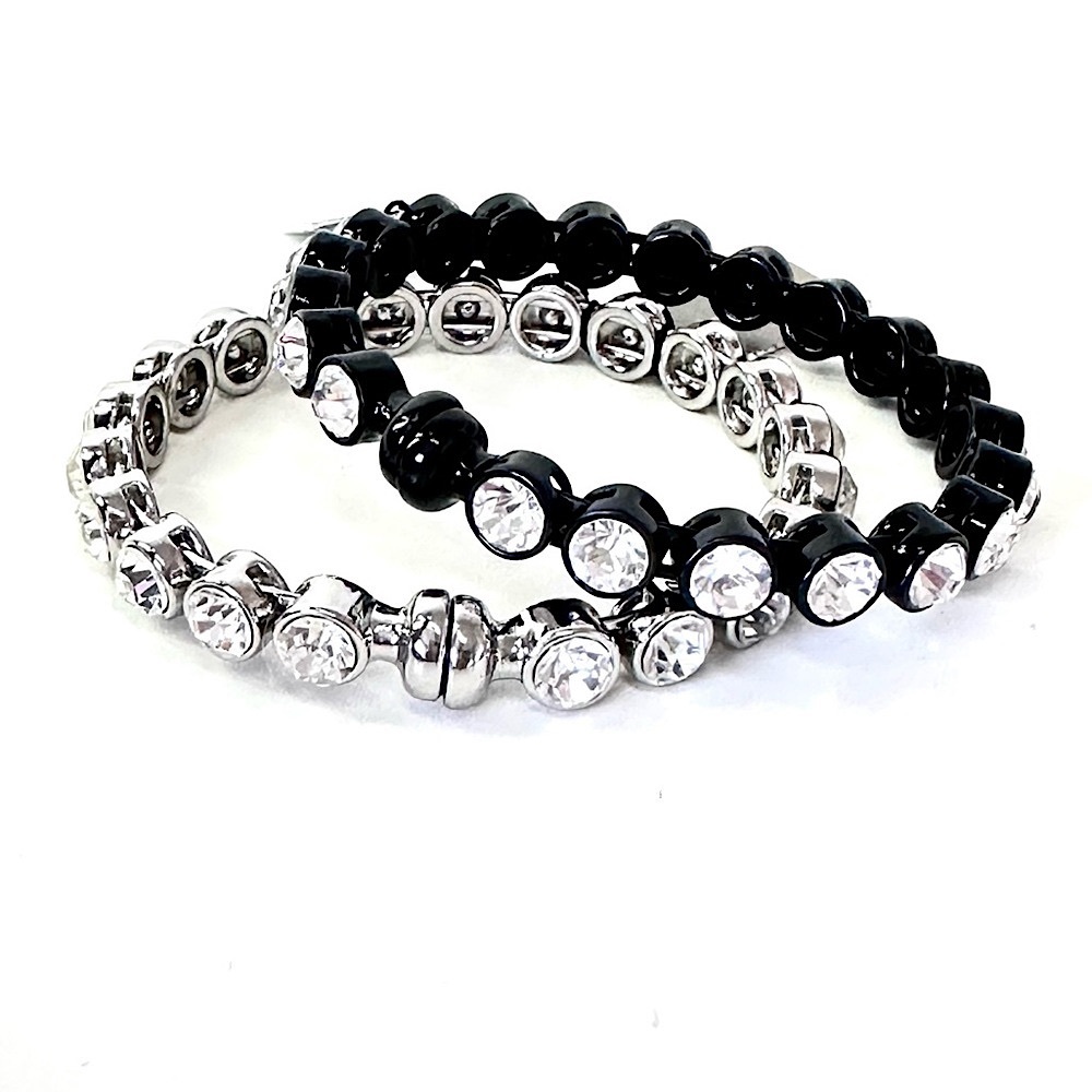 CHICO’s “Rasa” Silver & Crystal Magnetic Closure Bangle Bracelet NWT​ - Picture 6 of 15